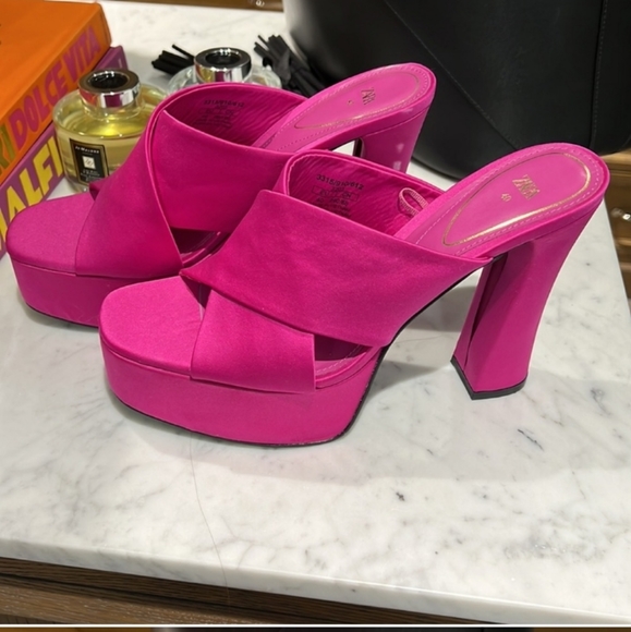 Zara women’s s chunky high heeled platform sandals 3315 910 - Picture 3 of 6